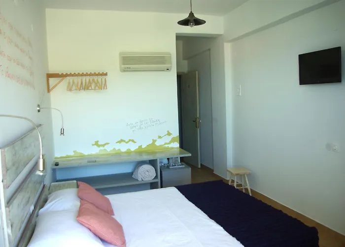 Ammos Πανσιόν 4*